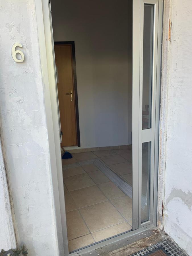 Villa Belvedere Mini Appartamento 庞特卡格纳诺 外观 照片