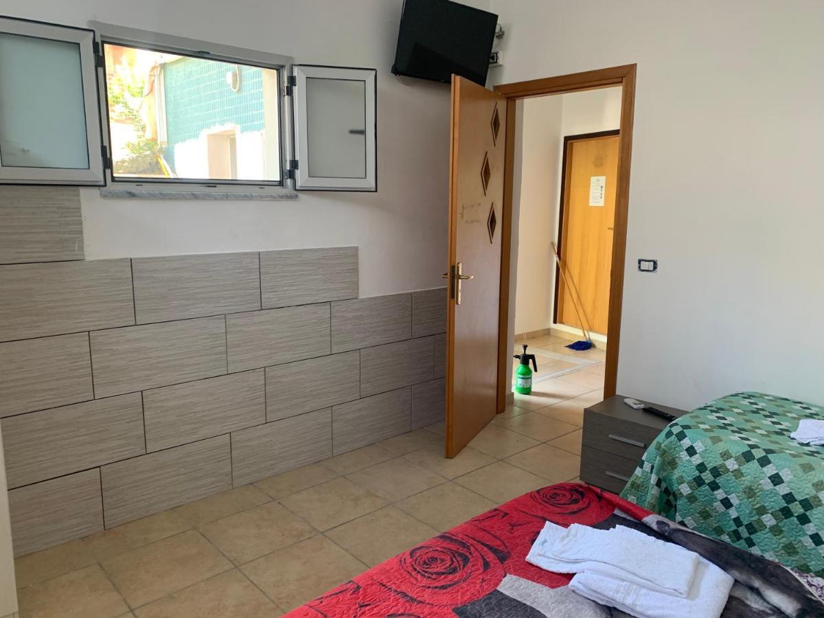 Villa Belvedere Mini Appartamento 庞特卡格纳诺 外观 照片